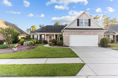 1048 Lanterns Ln, Leland, NC 28451