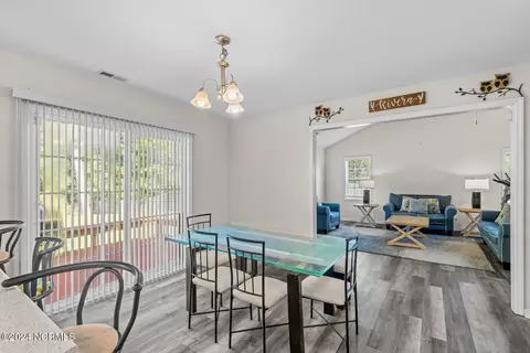 Dining - 202 Gillespie Dr, Hubert, NC 28539 photo 1 of 2