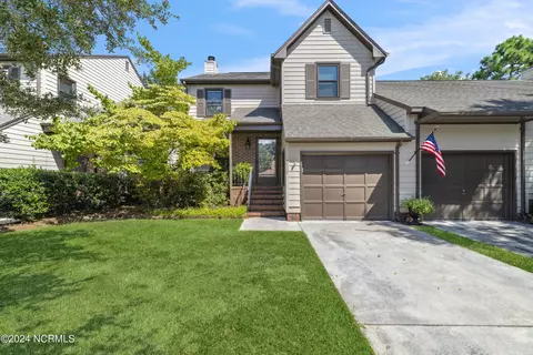 3440 Regency Dr, Wilmington, NC 28412
