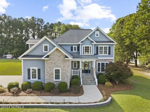 173 Buck Branch Dr, Warsaw, NC 28398