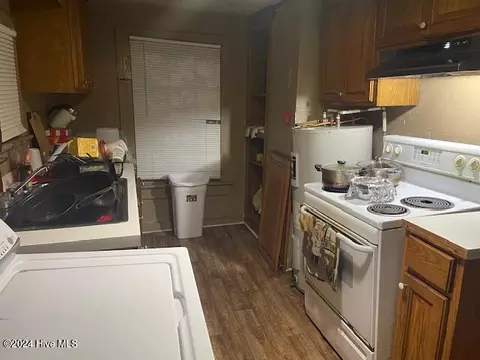 901 E Nash St, Spring Hope, NC 27882 photo 6