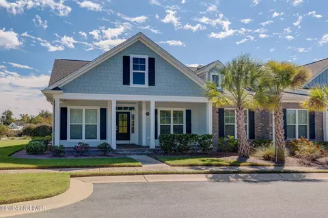 8454 Oak Abbey Trl NE, Leland, NC 28451