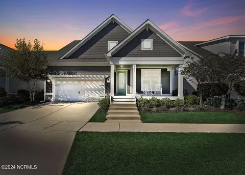 4426 Old Towne St, Wilmington, NC 28412