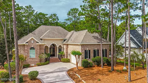 6554 Castlebrook Way SW, Ocean Isle Beach, NC 28469