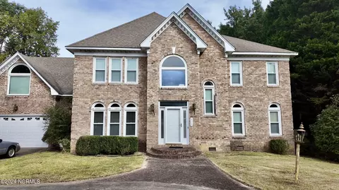 313 Mary Beth Dr, Greenville, NC 27858