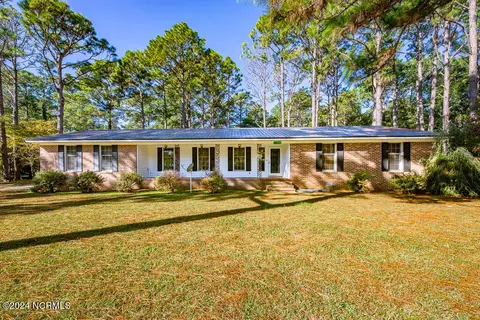 11238 Nc Highway 306 Hwy S, Arapahoe, NC 28510