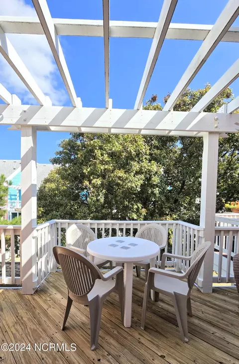Exterior - 1111 Cambridge Rd #308 B, Kill Devil Hills, NC 27948 photo 2 of 6