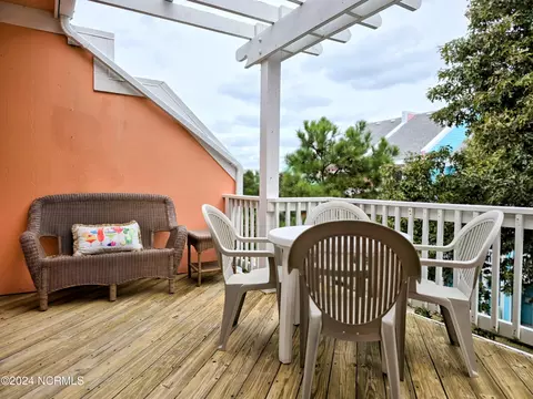 Exterior - 1111 Cambridge Rd #308 B, Kill Devil Hills, NC 27948 photo 1 of 6