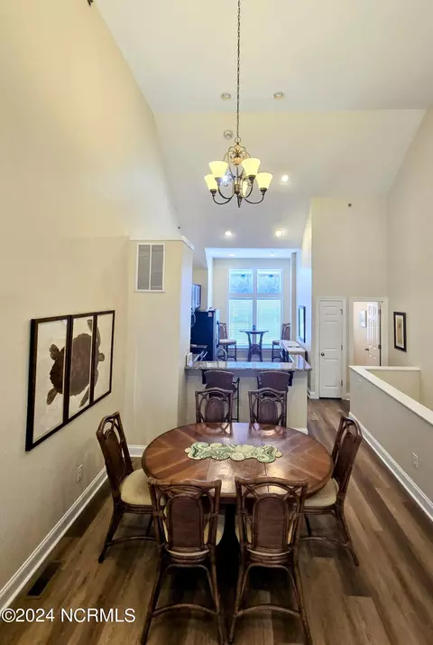 Dining - 1111 Cambridge Rd #308 B, Kill Devil Hills, NC 27948 photo 1 of 2