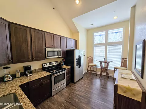 Kitchen - 1111 Cambridge Rd #308 B, Kill Devil Hills, NC 27948 photo 2 of 3