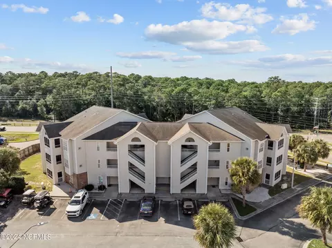 633 Spencer Farlow Dr #12, Carolina Beach, NC 28428