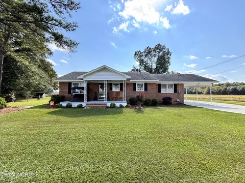 796 Faison Hwy, Clinton, NC 28328