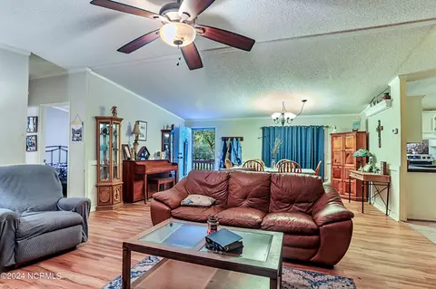 33 N Burning Tree Dr, Hampstead, NC 28443 photo 16