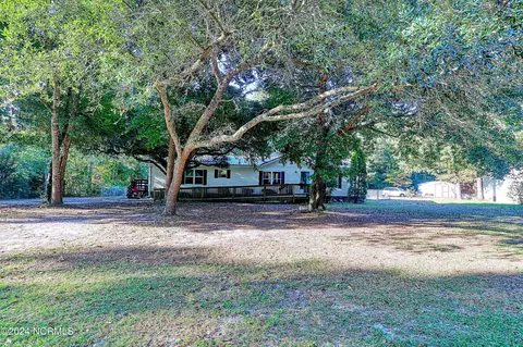 33 N Burning Tree Dr, Hampstead, NC 28443 photo 6