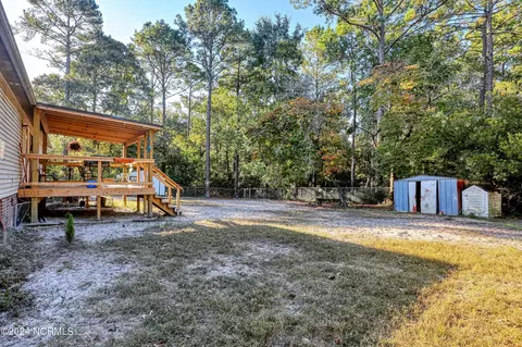 33 N Burning Tree Dr, Hampstead, NC 28443 photo 9
