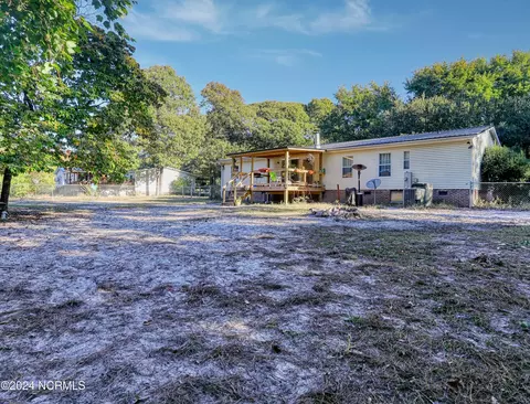 33 N Burning Tree Dr, Hampstead, NC 28443 photo 4