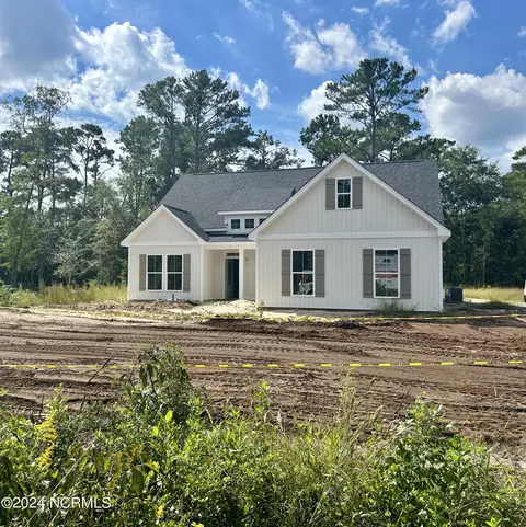 331 Masters Ln # -A, Hampstead, NC 28443