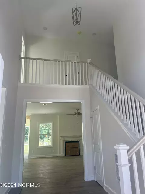 Entry Way - 331 Masters Ln # -A, Hampstead, NC 28443 photo 1 of 7