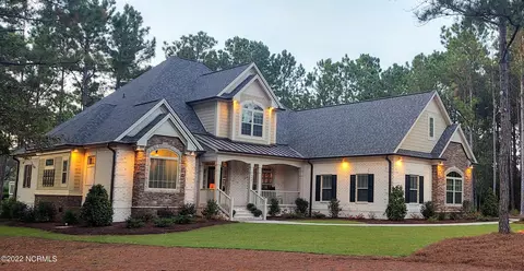 594 Wicklow Sq SW, Ocean Isle Beach, NC 28469