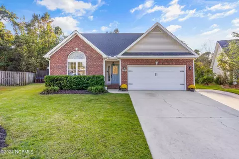 5003 Long Pointe Rd, Wilmington, NC 28409