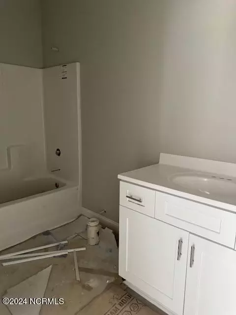 202 Flytrap Ln, Sneads Ferry, NC 28460 photo 5