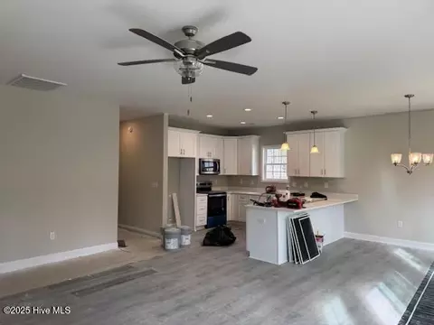 202 Flytrap Ln, Sneads Ferry, NC 28460 photo 11