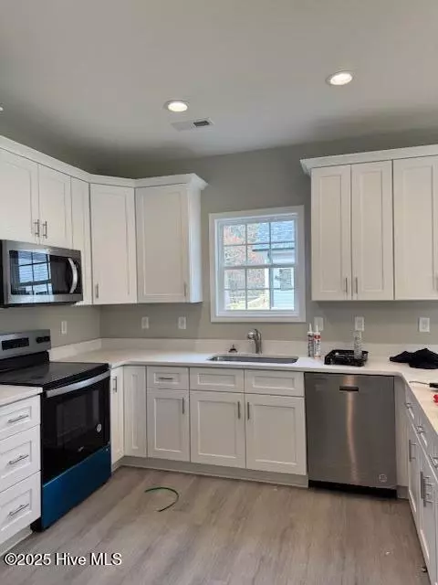 202 Flytrap Ln, Sneads Ferry, NC 28460 photo 7