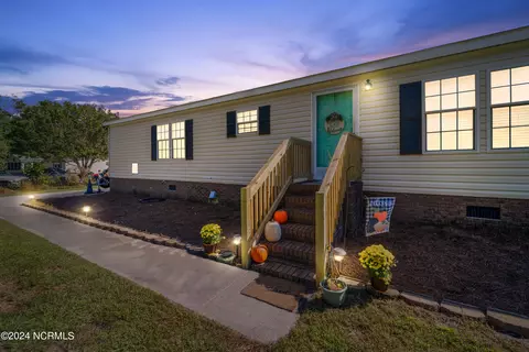 4111 Falling Creek Rd, La Grange, NC 28551