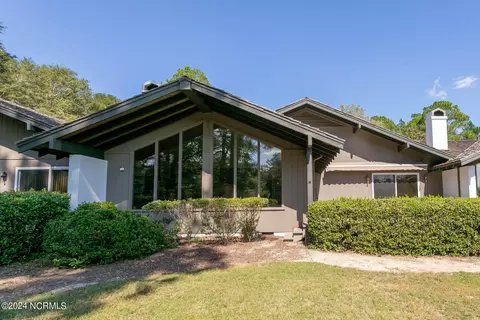 270 Mckenzie Rd W #63, Pinehurst, NC 28374