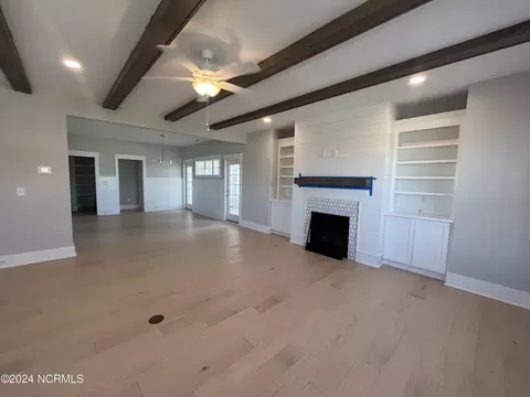 7 N Flicker Meadows Ct, Hampstead, NC 28443 photo 5