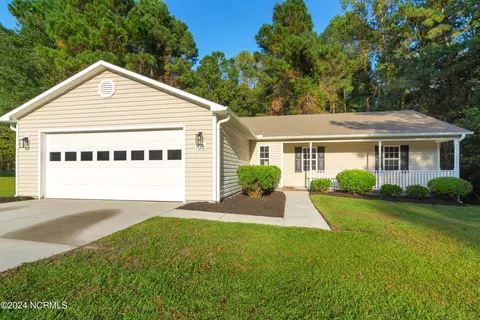 108 Grismill Rd, Jacksonville, NC 28540