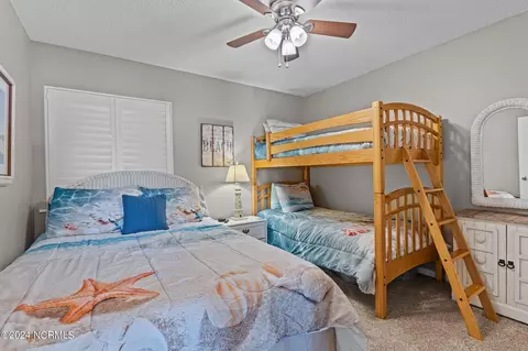 Bedroom - 301 E Commerce Way Rd #351, Atlantic Beach, NC 28512 photo 1 of 6