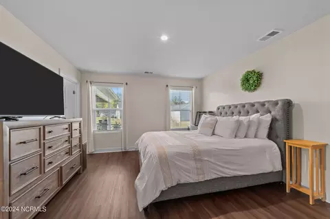 Bedroom - 123 Hidden View Loop, Moyock, NC 27958 photo 3 of 7