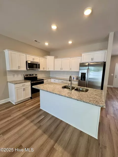 192 Coastline Cir, Cedar Point, NC 28584 photo 8