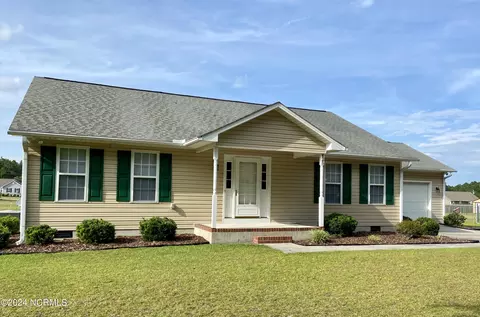 425 W Denny Ave, Pinebluff, NC 28373 photo 2