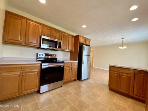425 W Denny Ave, Pinebluff, NC 28373 photo 7