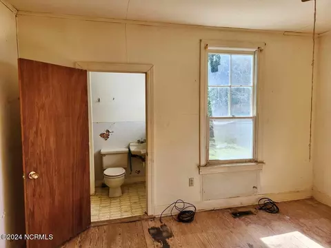 735 Grabtown Rd, Windsor, NC 27983 photo 12