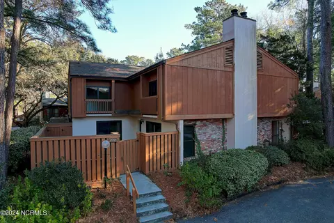 2004 Albert Cir, Wilmington, NC 28403