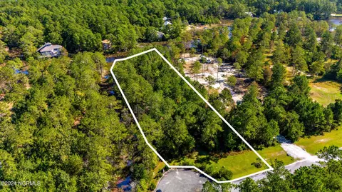 60 Pier Point Rd N, Oriental, NC 28571 photo 9