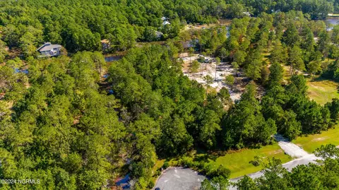 60 Pier Point Rd N, Oriental, NC 28571