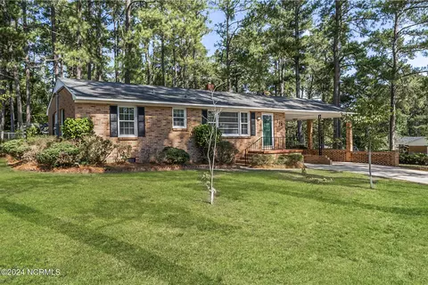 113 Pinion Dr, Rockingham, NC 28379