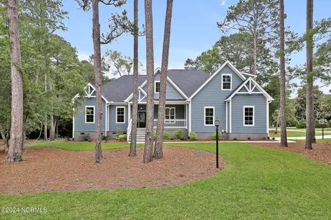 145 Eagle Ct SW, Supply, NC 28462
