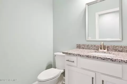 Bath - 145 Eagle Ct SW, Supply, NC 28462 photo 6 of 7
