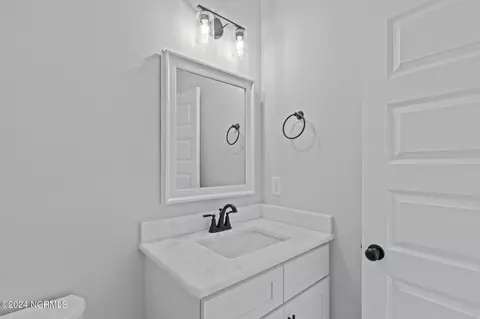 Bath - 116 Emerald View Dr, Cedar Point, NC 28584 photo 2 of 6
