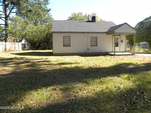 303 Old Sparta Rd, Tarboro, NC 27886