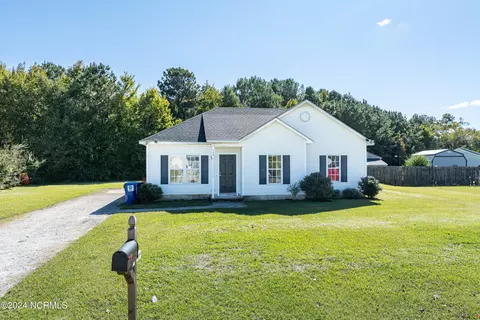 408 Katie Dr, Rocky Mount, NC 27803