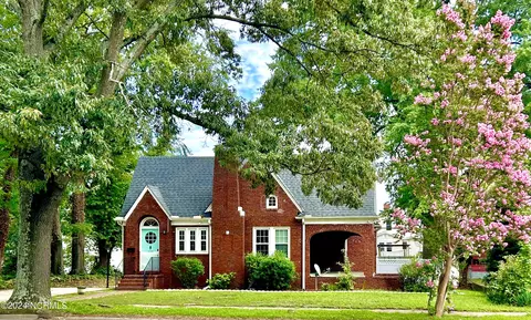 508 Roanoke Ave, Roanoke Rapids, NC 27870