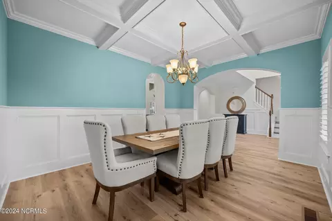 Dining - 29 Crane Rd, Hampstead, NC 28443 photo 1 of 2