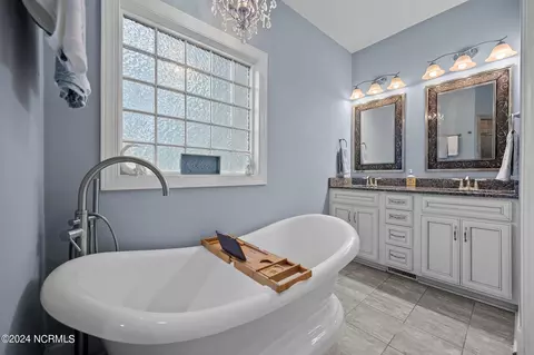 Bath - 29 Crane Rd, Hampstead, NC 28443 photo 1 of 8