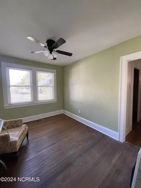 1300 W Main St, Williamston, NC 27892 photo 13